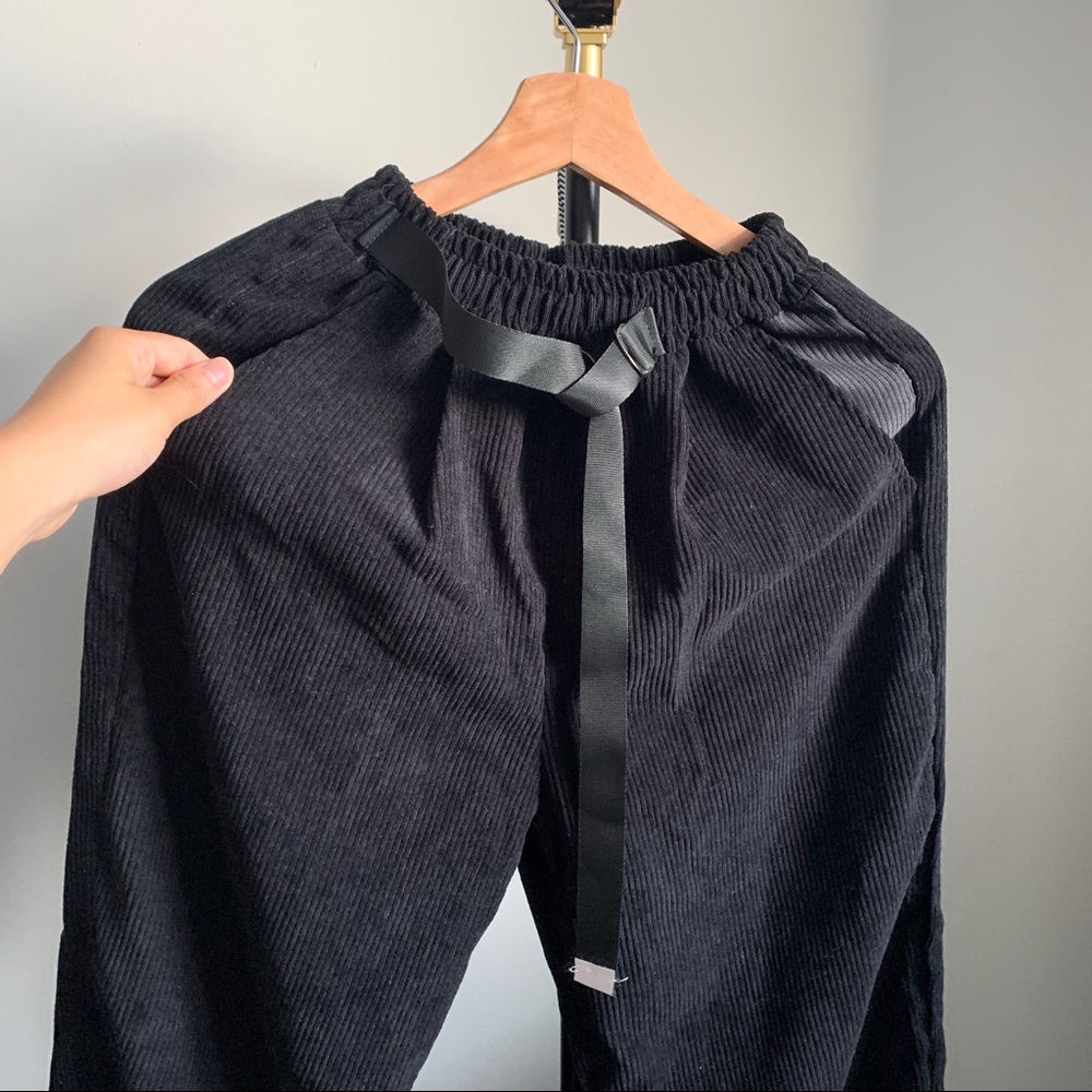 ✨2 for 20$✨Yes style clothing line corduroy black ankle pants